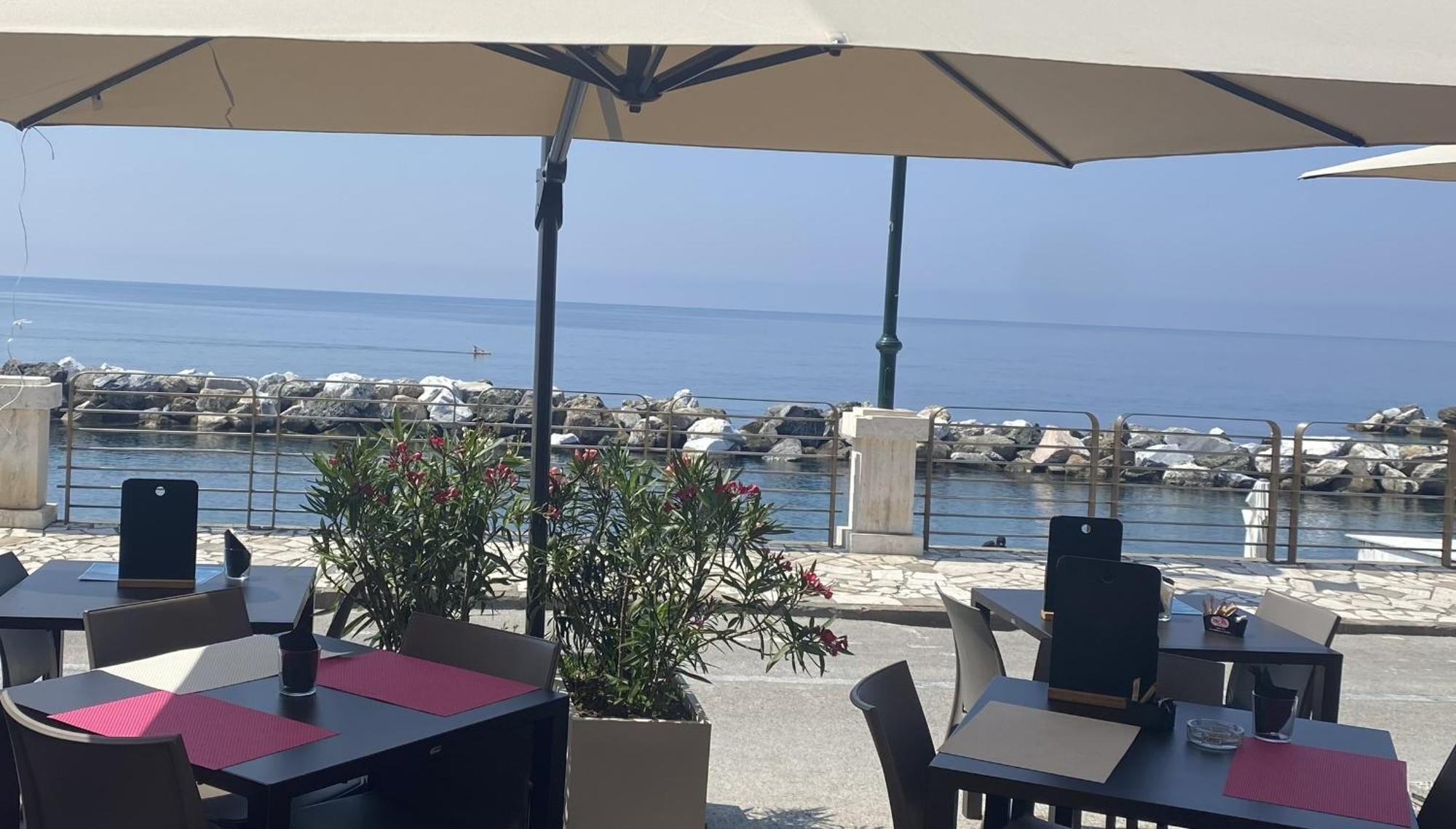 Attico Fronte Mare Residenza Matilde *