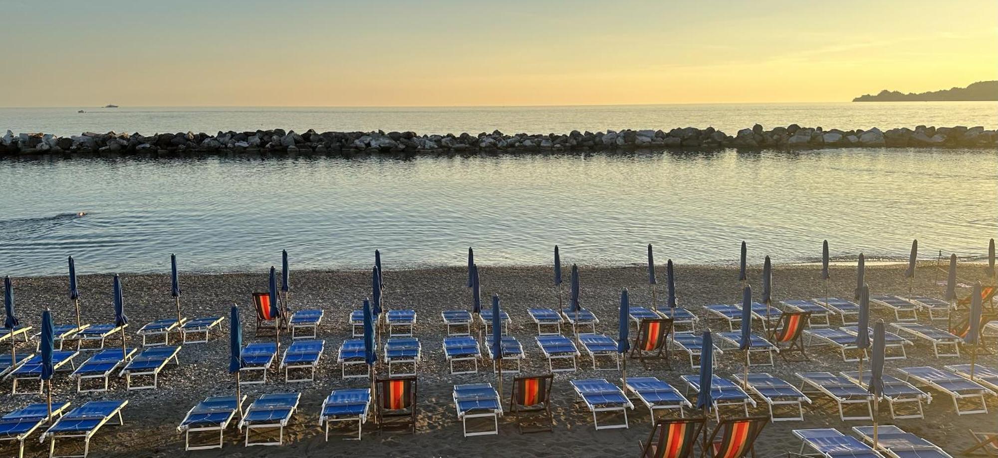 Attico Fronte Mare Residenza Matilde *